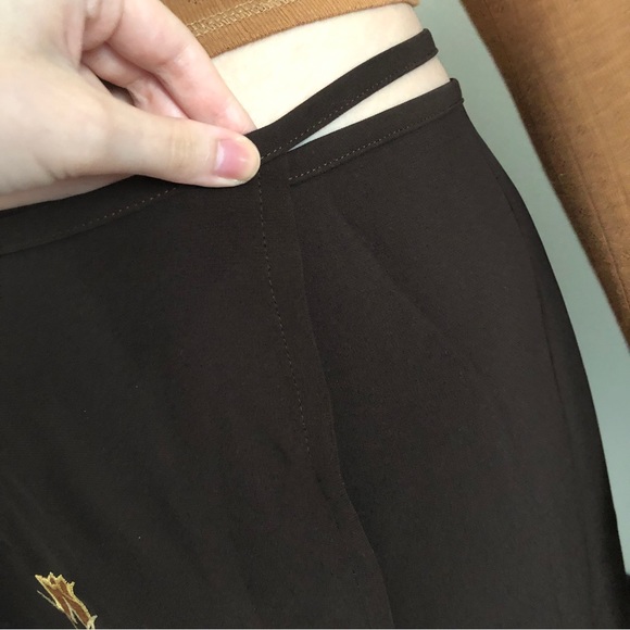 Vintage Brown Tie-Up Midi-skirt w/ Rose Embroidery - Picture 3 of 3